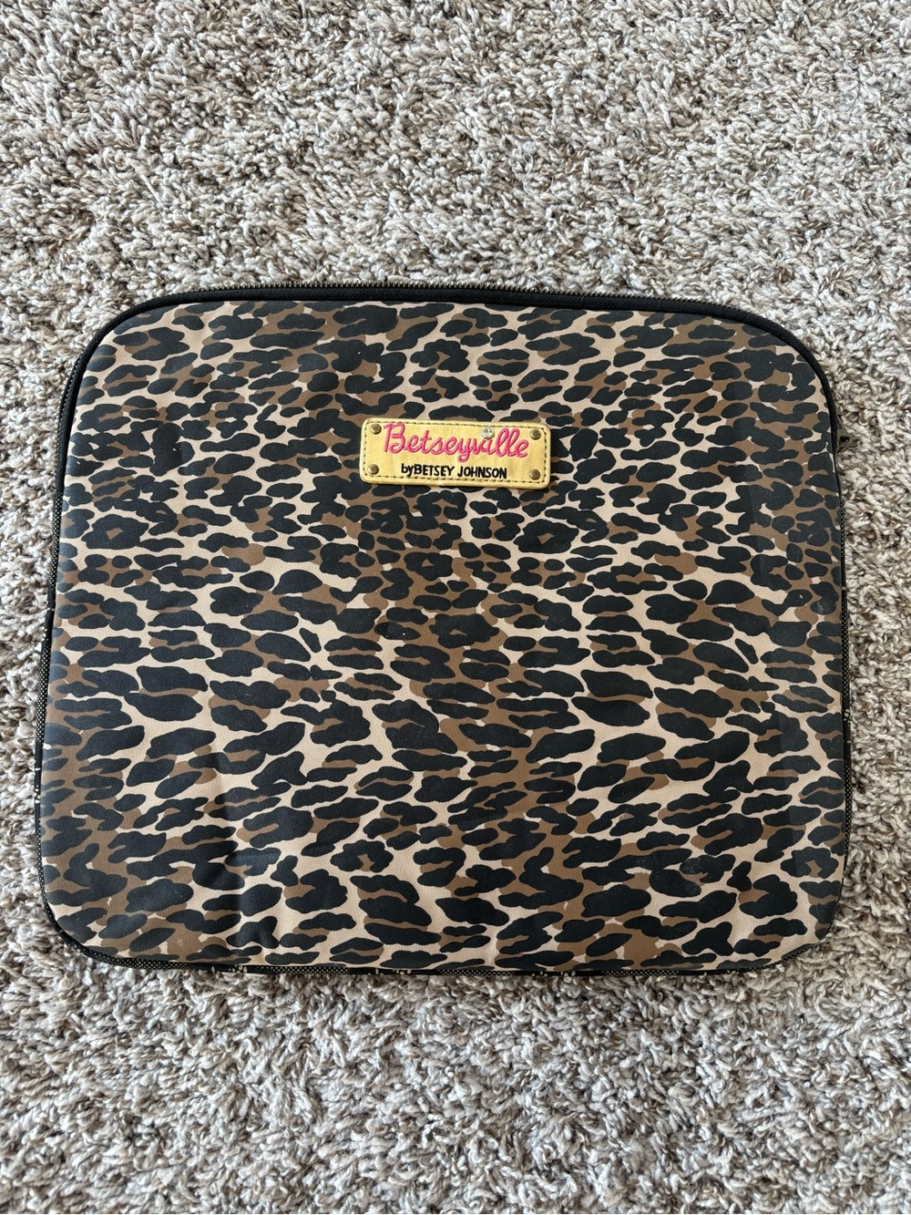 Betsey Johnson Y2K Leopard Print laptop carrier sleeve